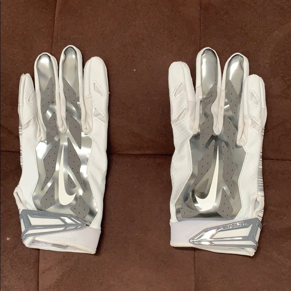 Nike Football Gloves